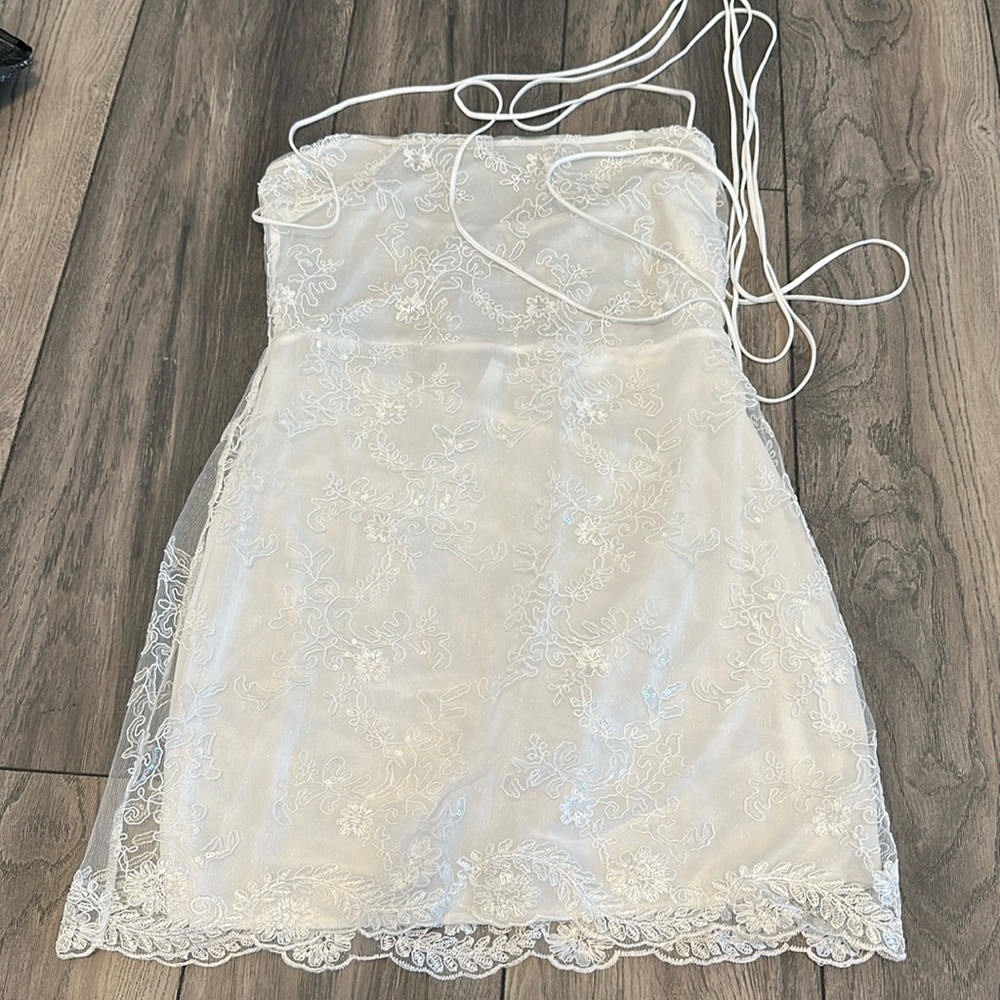 Lucy in the Sky white mini dress, NWT